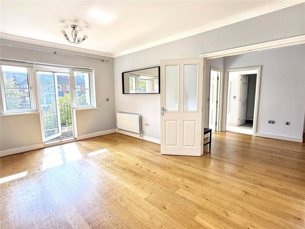 Property photo 2 of 18 Picture No. 45