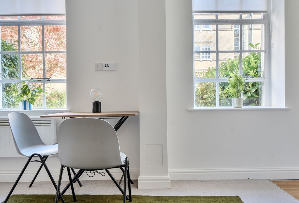Property photo 3 of 19 1439323-19-69d624...