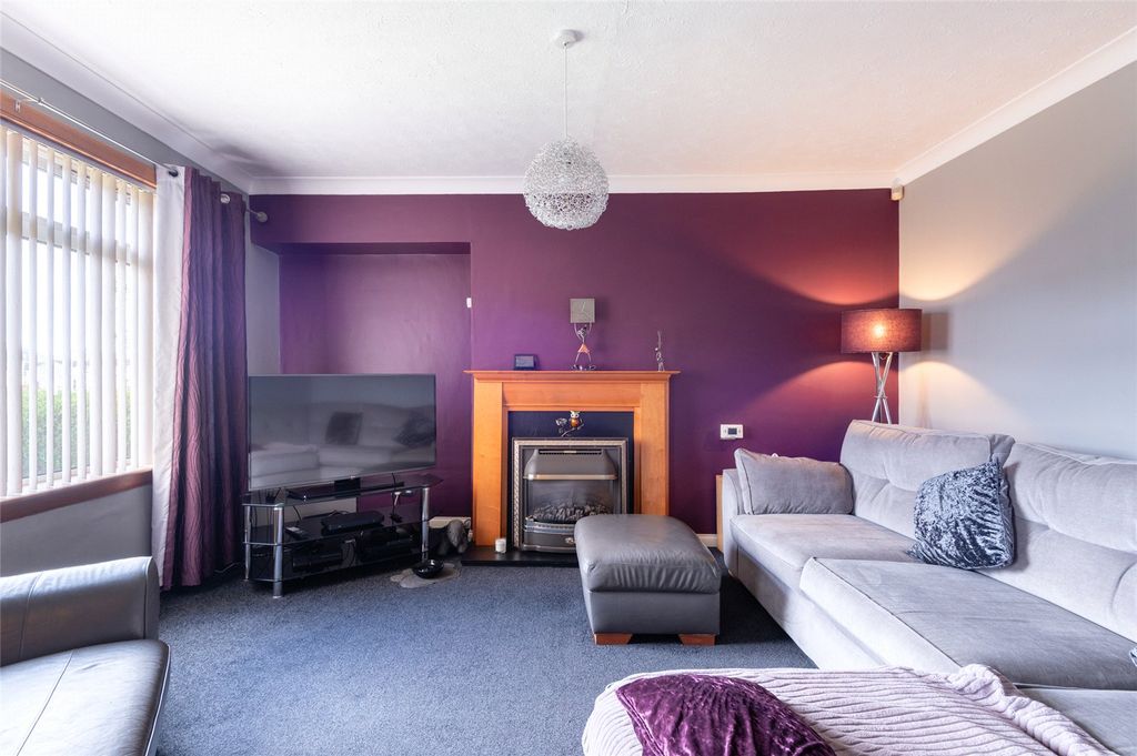 Property photo 2 of 28 Picture 2