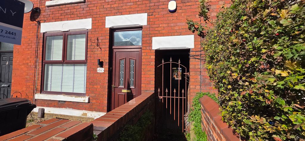 Property photo 1 of 9