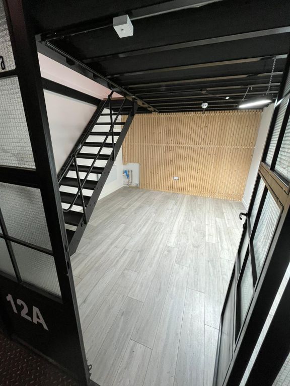 Property photo 3 of 3