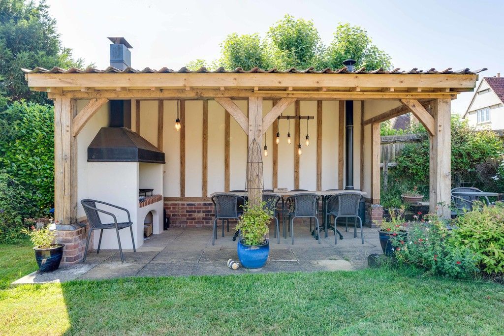 Property photo 3 of 24