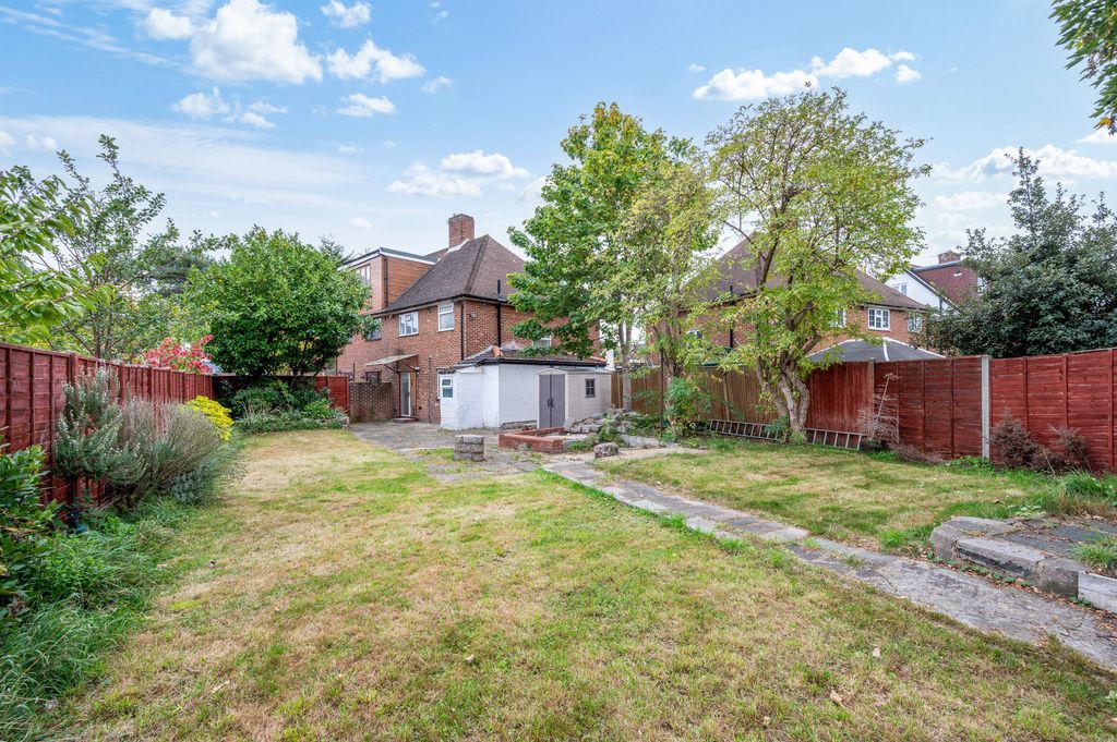 Property photo 1 of 15 Picture No. 10