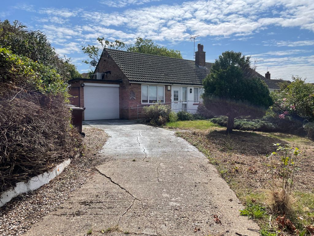 Property photo 2 of 8