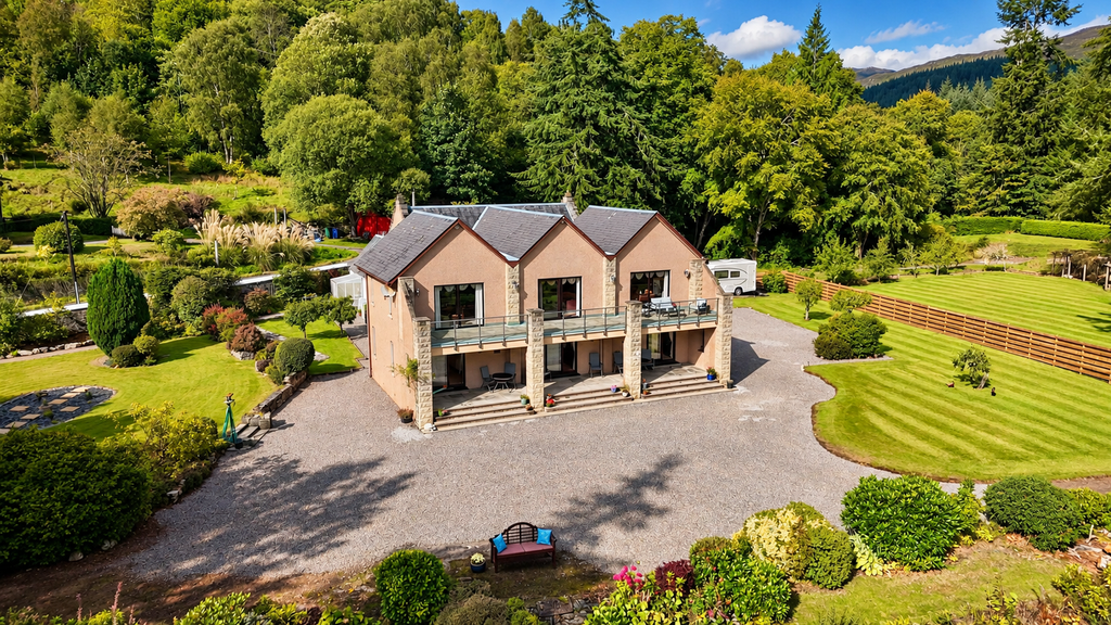 Property photo 1 of 71