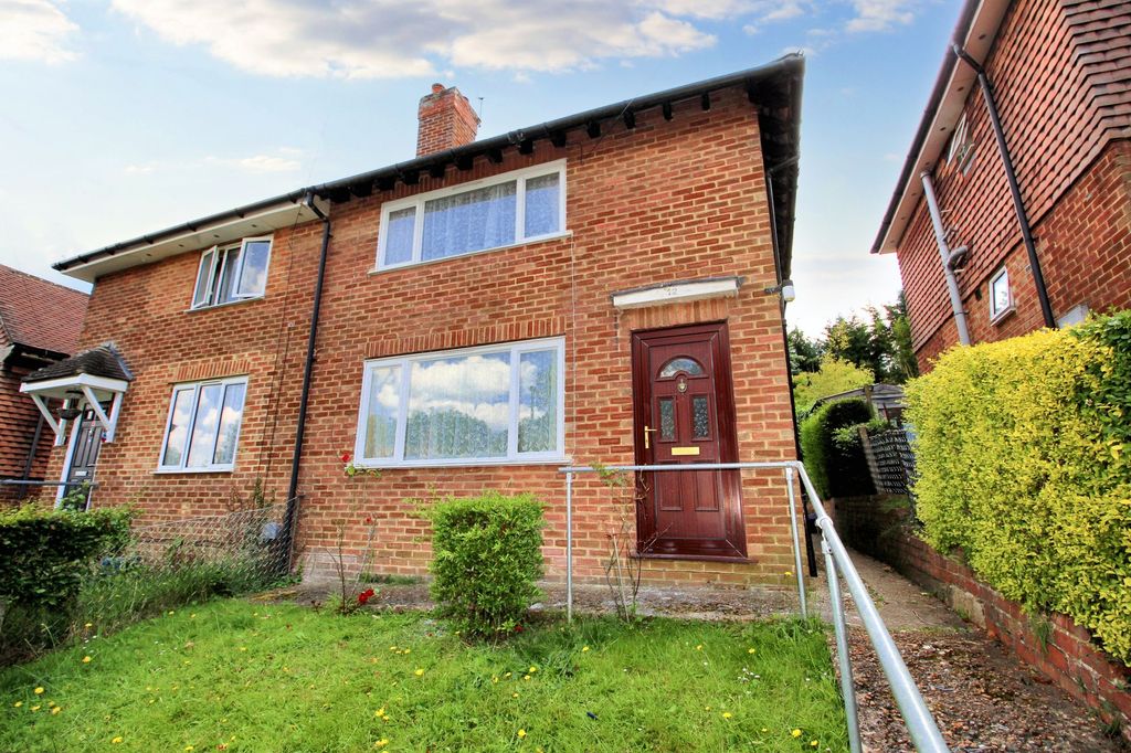 Property photo 1 of 12 External