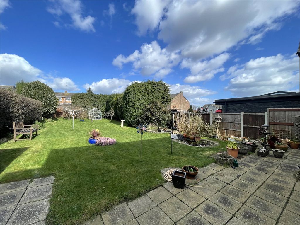 Property photo 2 of 23 Picture No. 18