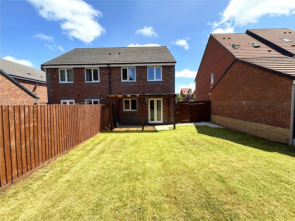 Property photo 2 of 19 Picture No. 29