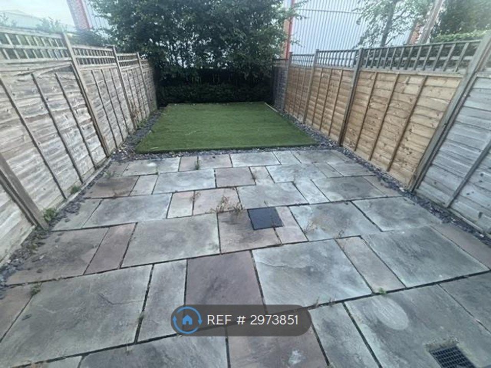 Property photo 3 of 22