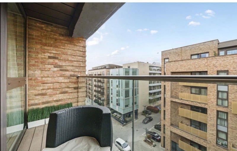 Property photo 3 of 17