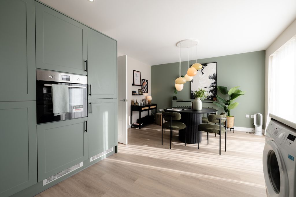 Property photo 3 of 16