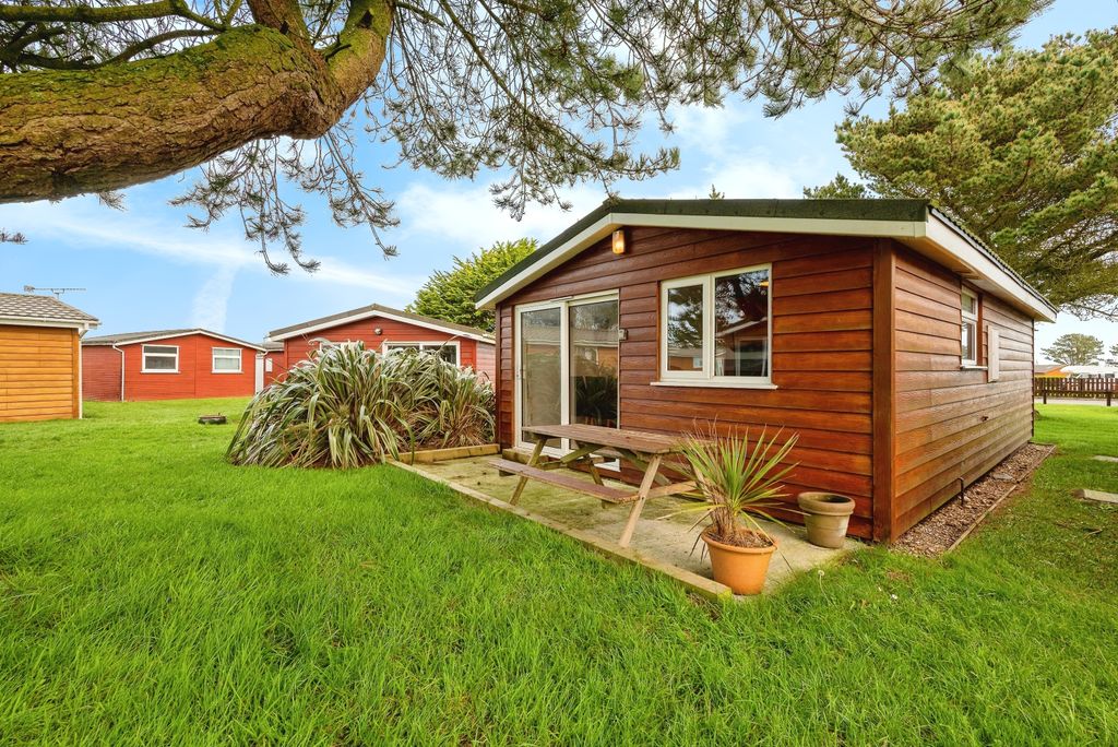 Property photo 2 of 15 Photography