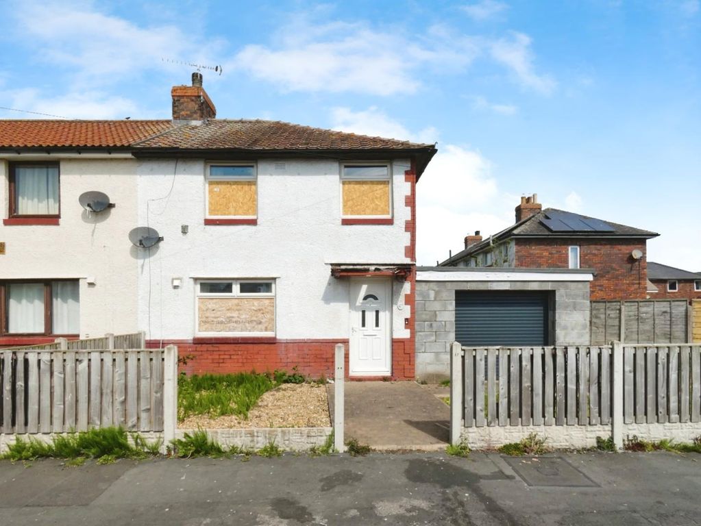 Property photo 1 of 19 Frontage