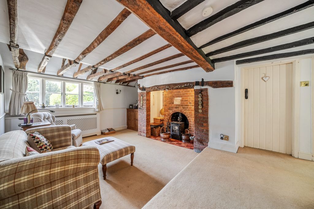 Property photo 2 of 16