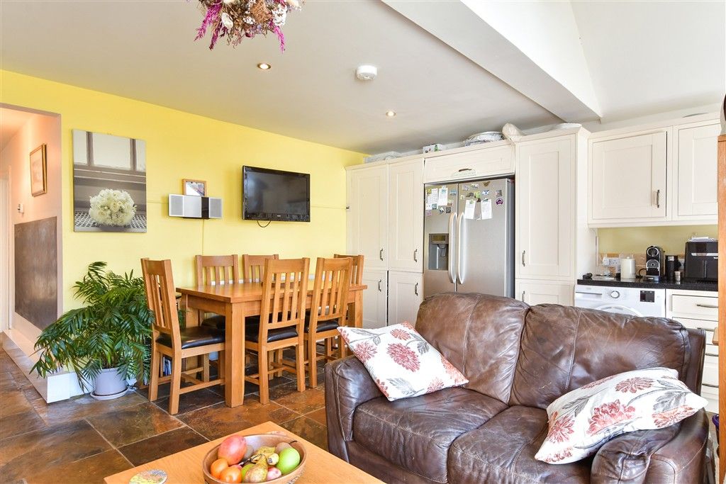 Additional image 5 of 4 bed chalet for saleKeymer Avenue, Peacehaven, East Sussex BN10