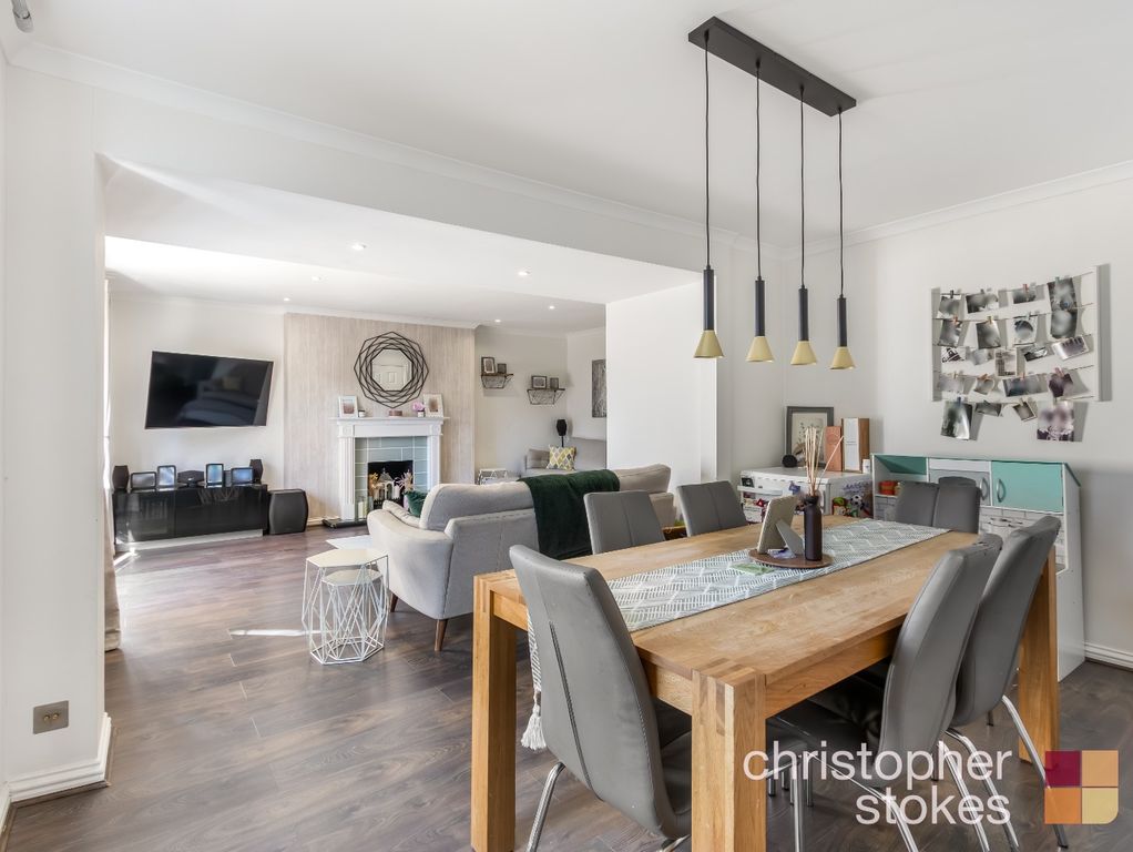Property photo 2 of 18 3510192