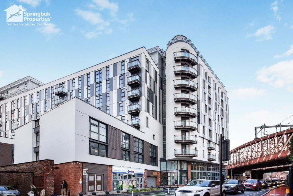 Property photo 1 of 9 Front View