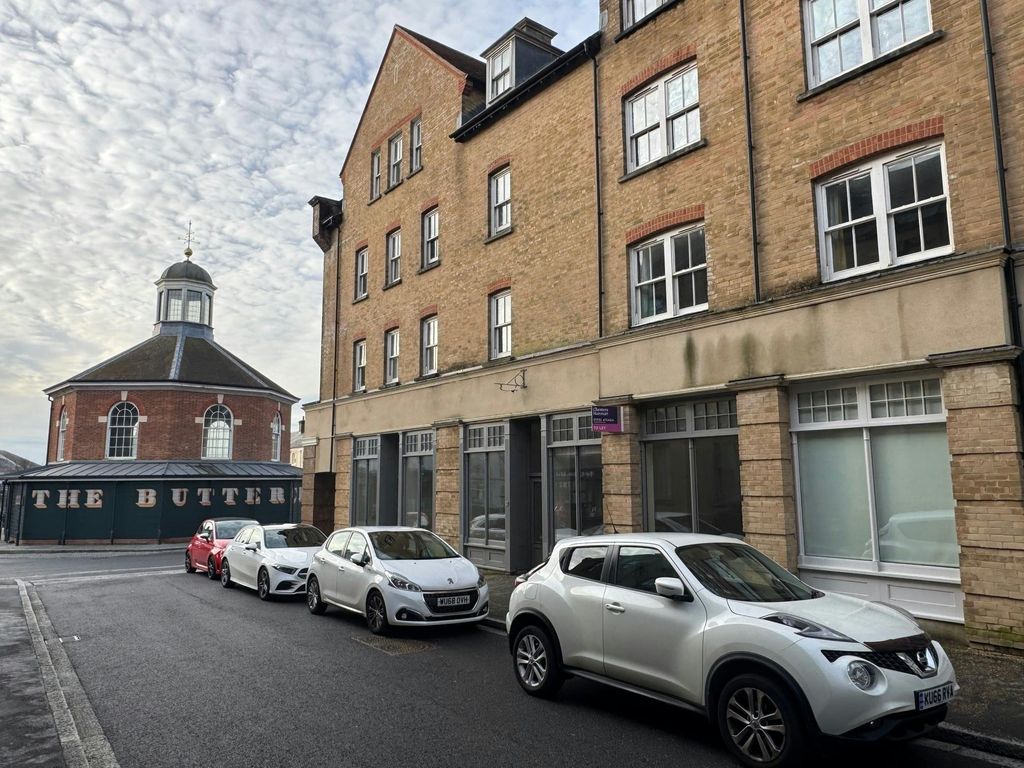 Property photo 3 of 6 3.Jpg