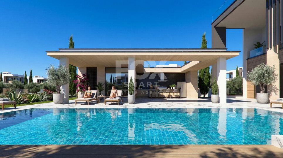 Property photo 1 of 13 Luxury 7-Bedroom Villa For Sale In Mouttagiaka, Limassol