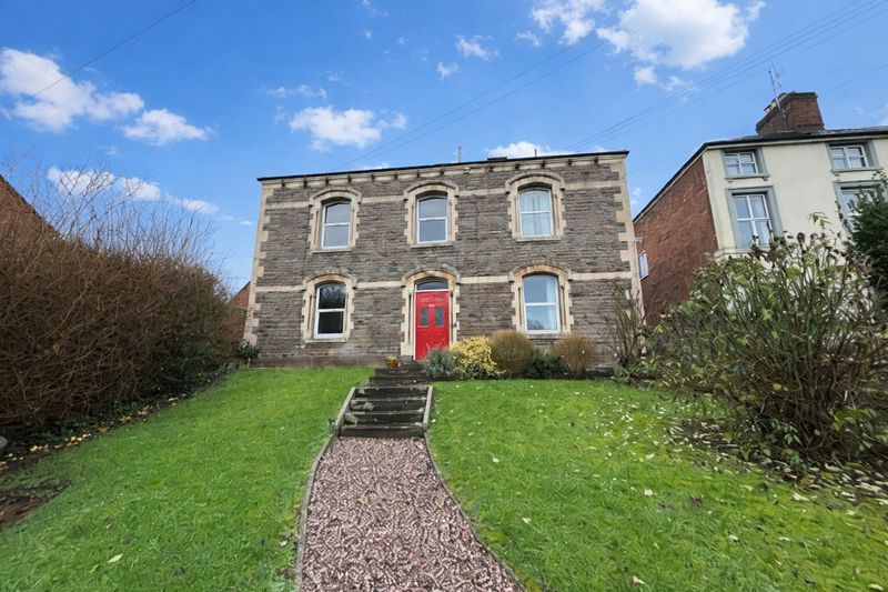 Property photo 1 of 7 Front