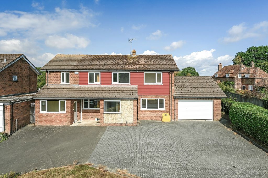 Property photo 1 of 21