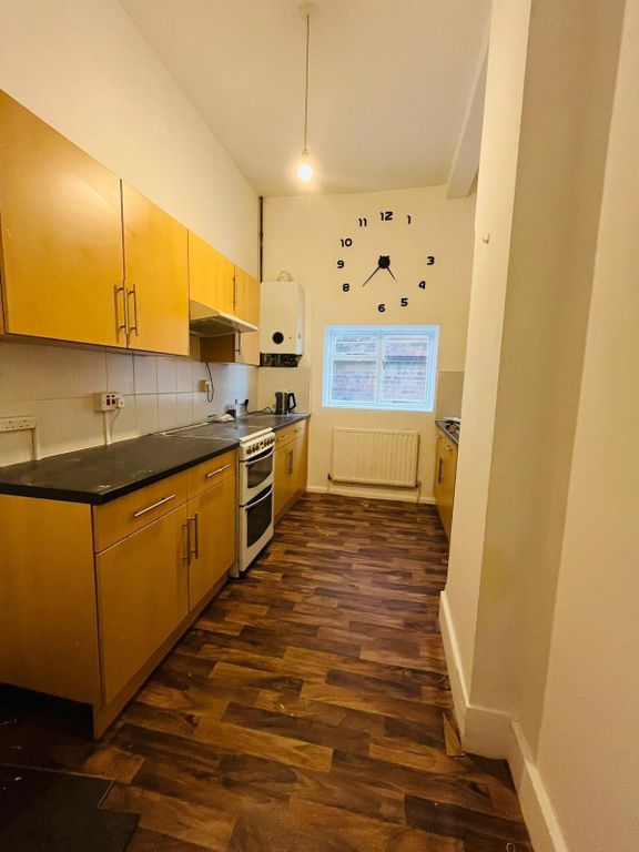 Property photo 1 of 13 Flat 2, Dennison House