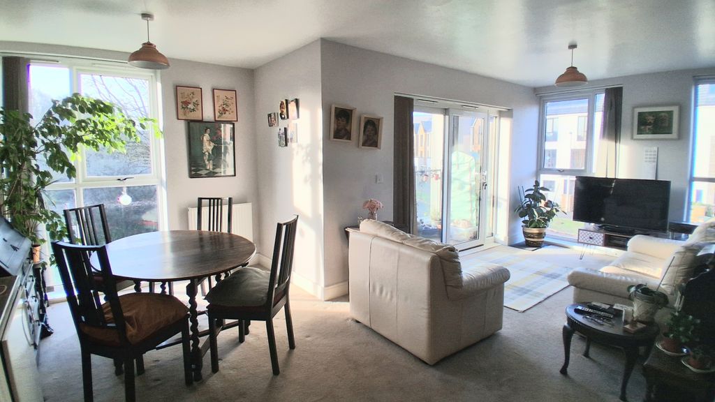 Property photo 2 of 18 20260106_095547