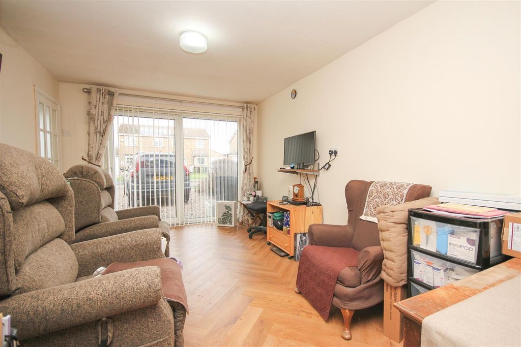 Property photo 3 of 17 Img_0677.Jpg