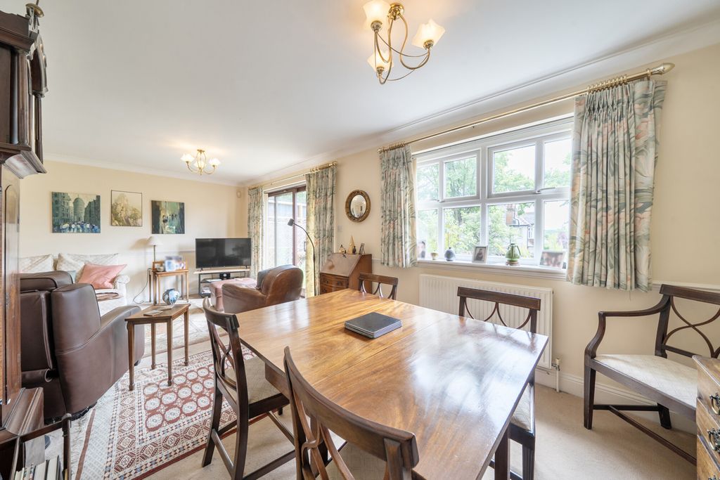Property photo 3 of 23 1471033-23-6A22d4...