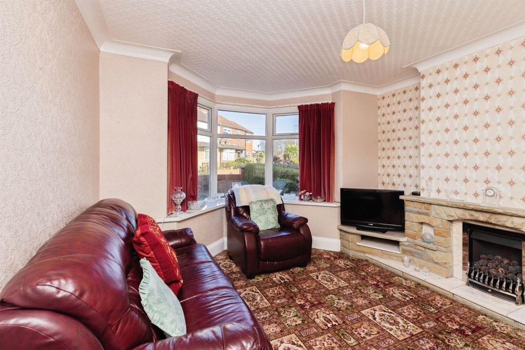 Property photo 3 of 16