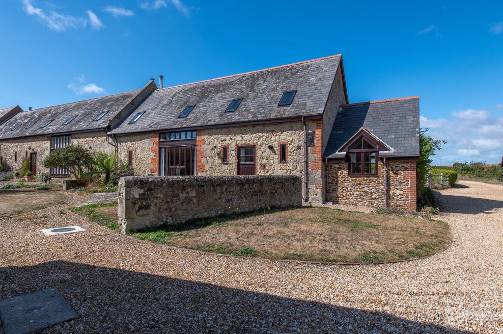 Property photo 1 of 40 Welcome To 8 Great Appleford Barns