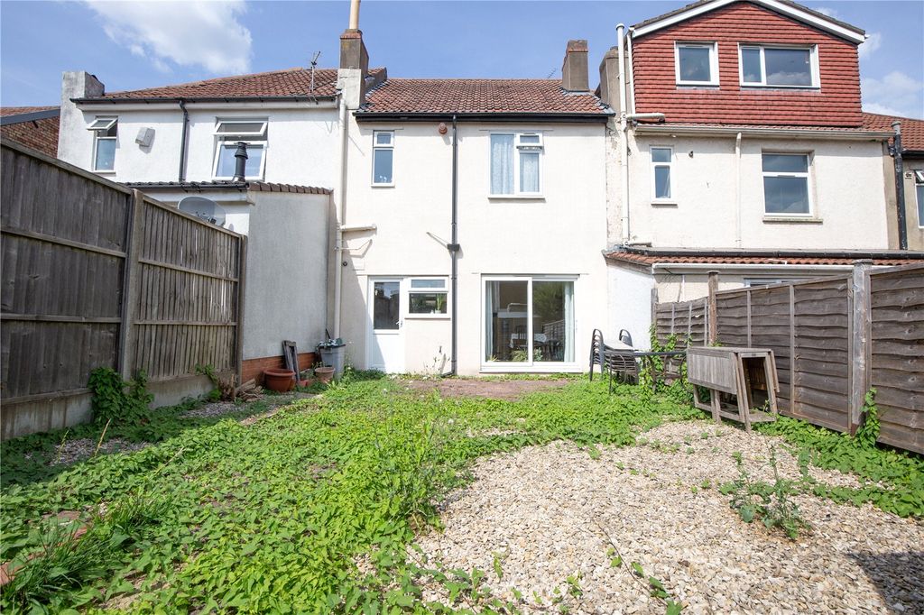 Property photo 3 of 9 Picture No. 17