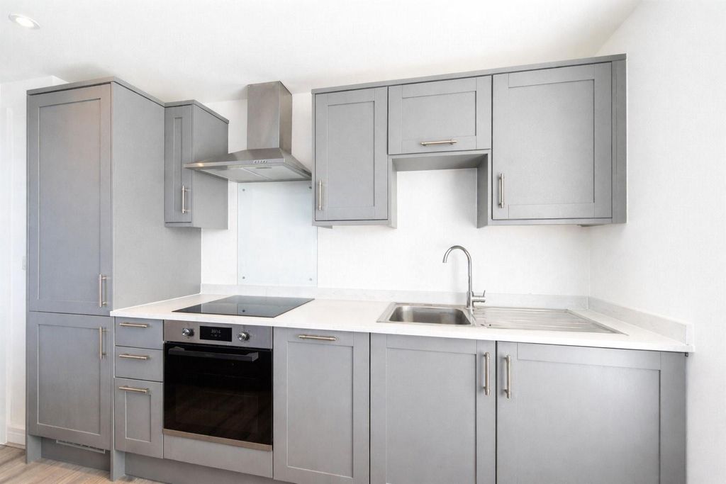 Property photo 2 of 5 Kit Col.Jpg