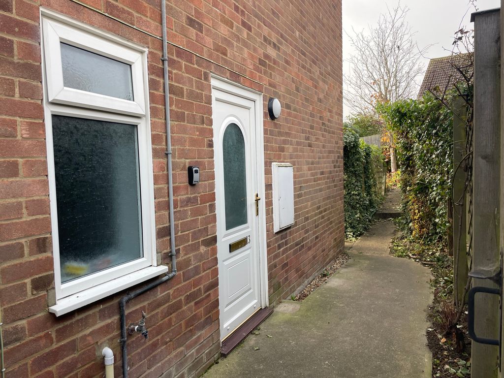 Property photo 1 of 4