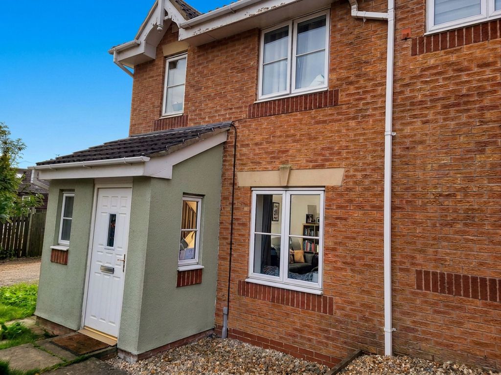 Property photo 1 of 20