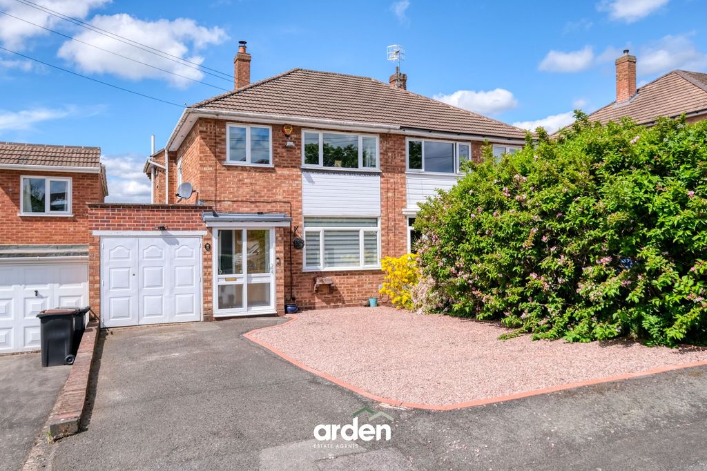 Property photo 1 of 16