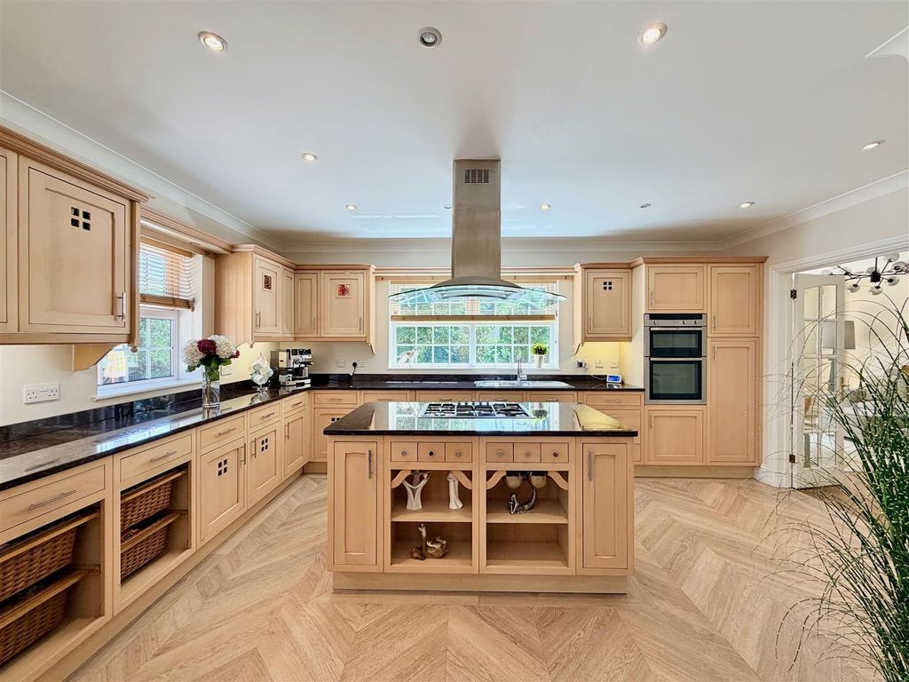 Additional image 12 of 5 bed detached house for saleElburton, Plymouth PL9