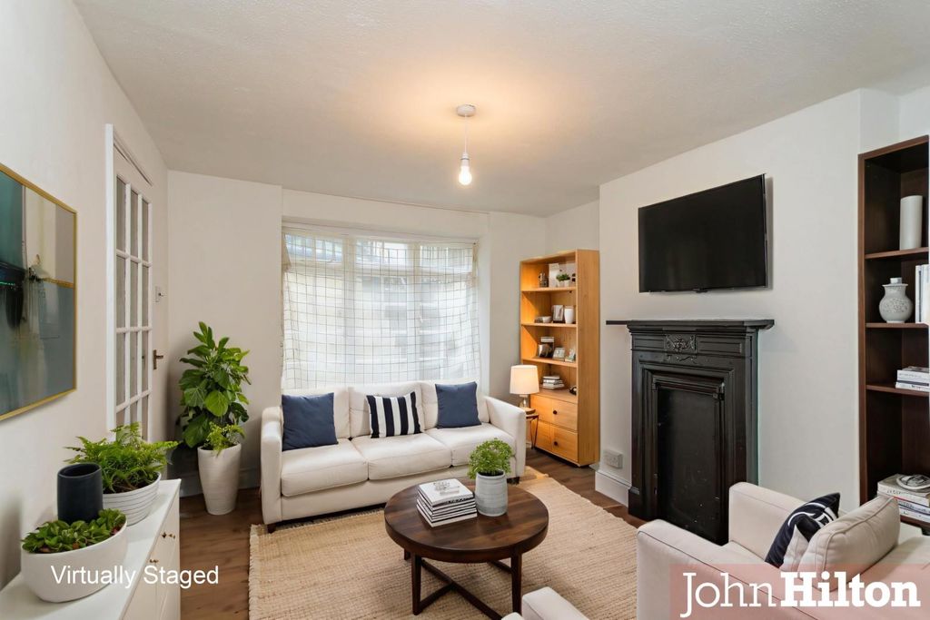 Property photo 3 of 12 Cavendish Place Vs-1.Jpg