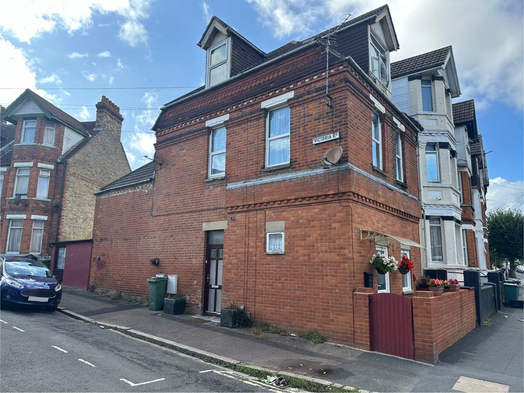 Property photo 1 of 9