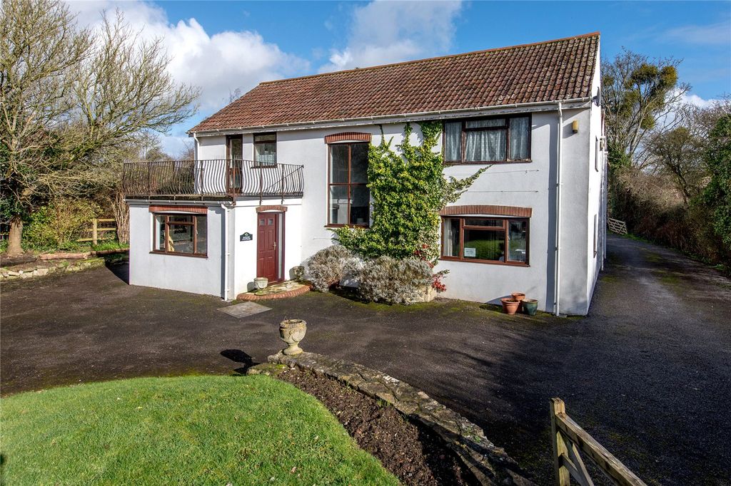 Property photo 1 of 32 Picture No. 09