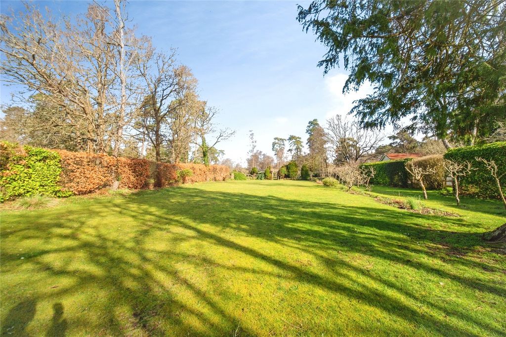 Property photo 3 of 38 Picture No. 36