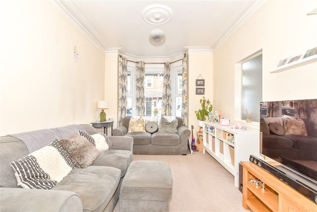 Property photo 3 of 10 Lounge/Diner