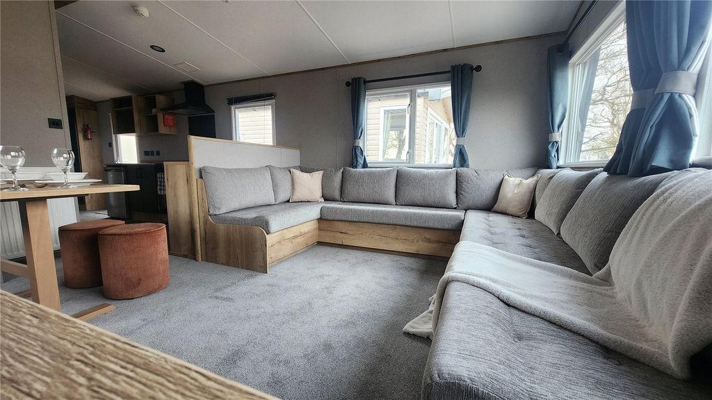 Property photo 1 of 10 Picture No. 01