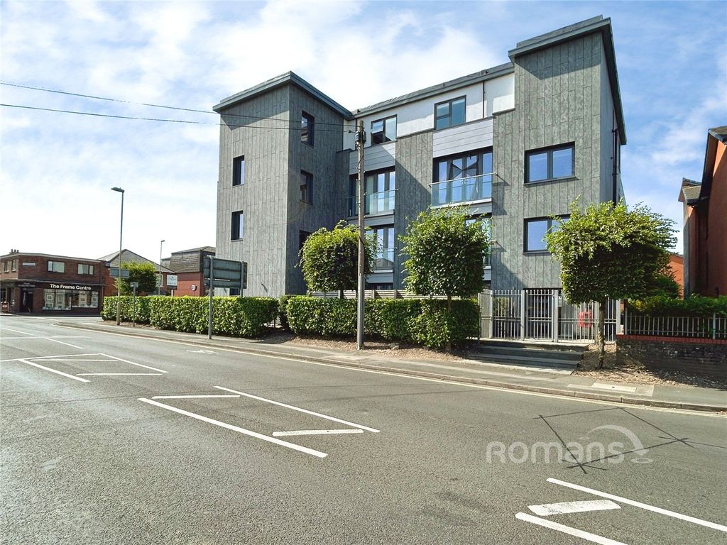 Property photo 1 of 11 Picture No. 13