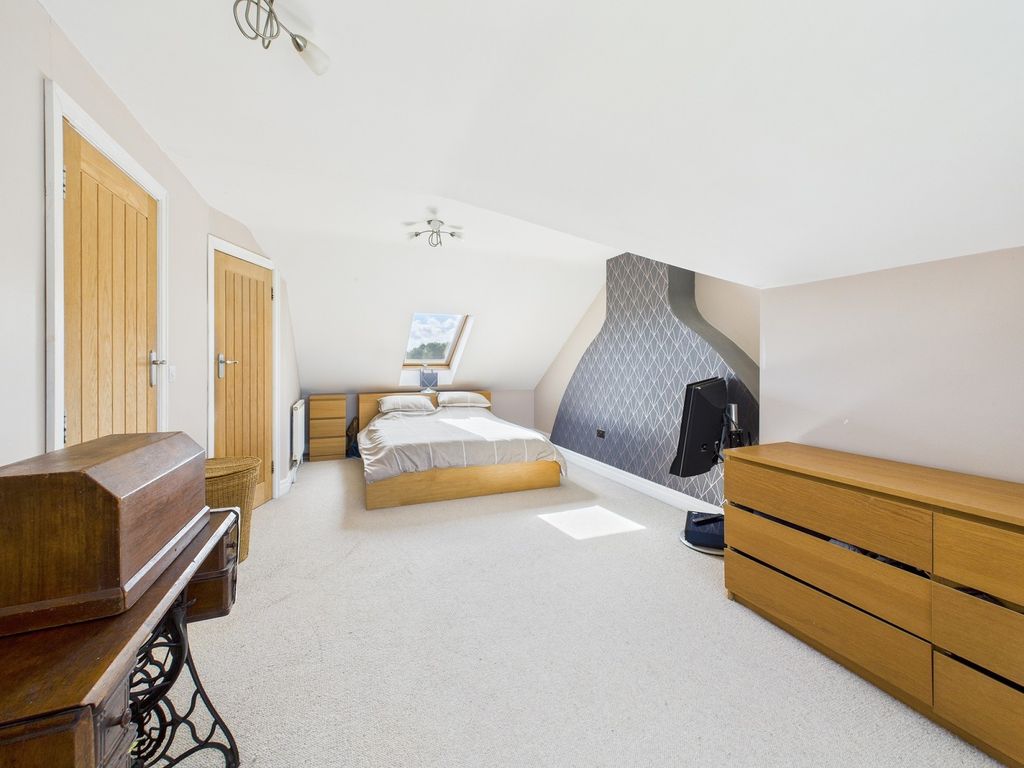 Property photo 2 of 32 Bedroom 1 With En Suite And Dressing Room