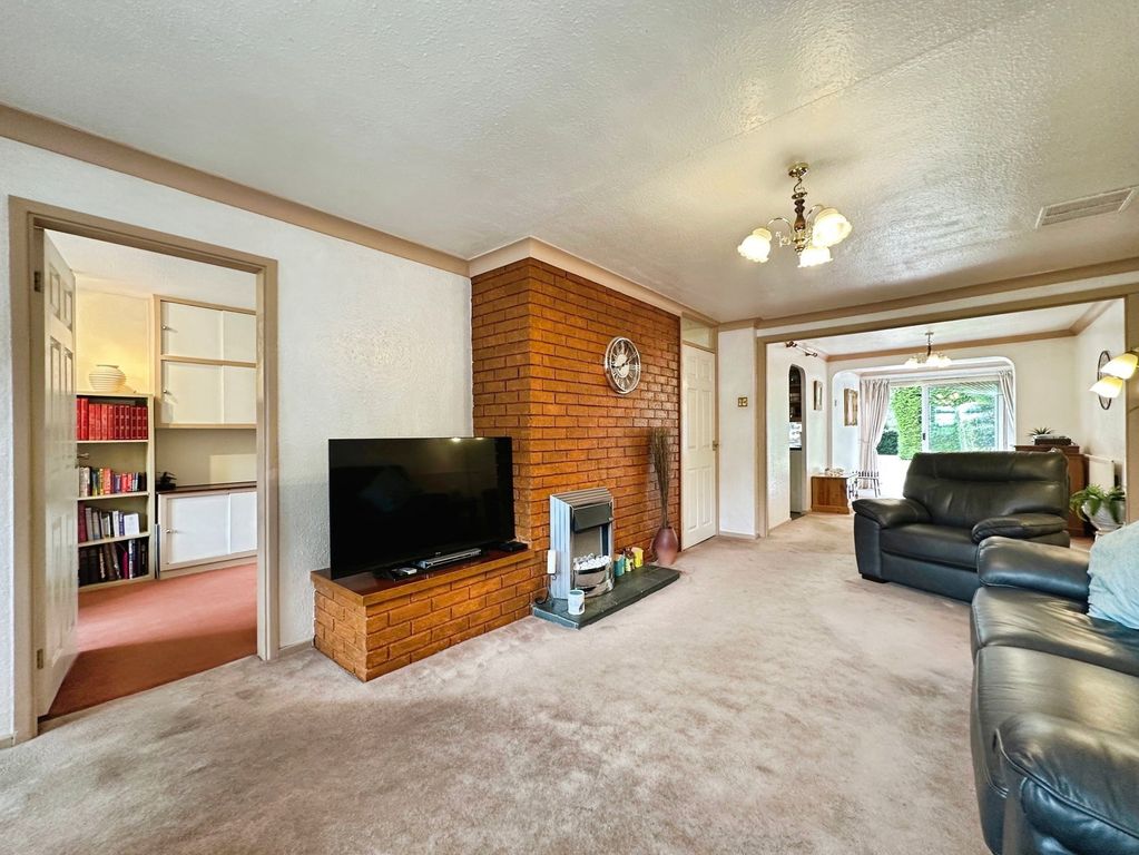 Property photo 3 of 45