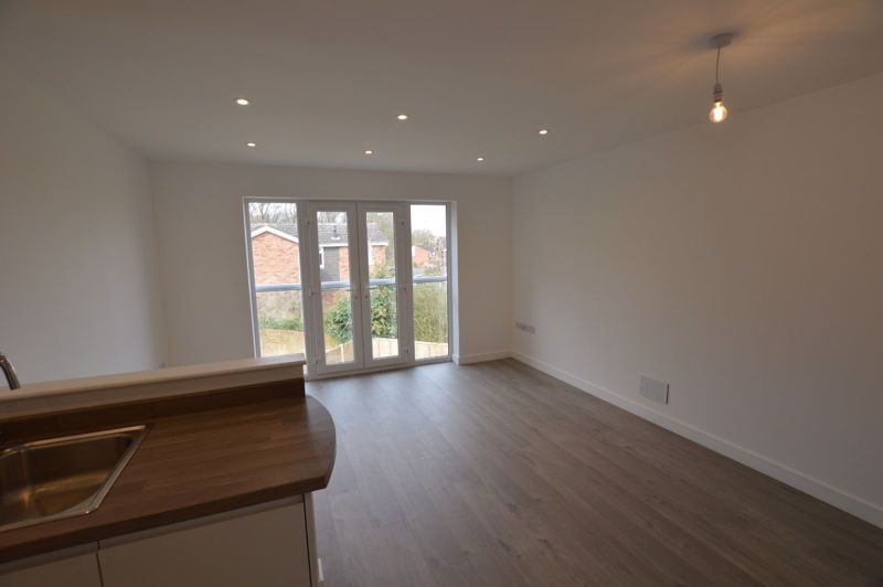 Property photo 3 of 10 Photo 1