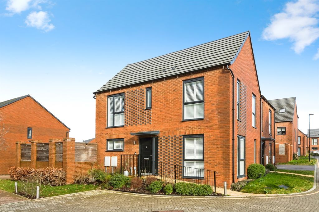 Property photo 1 of 20