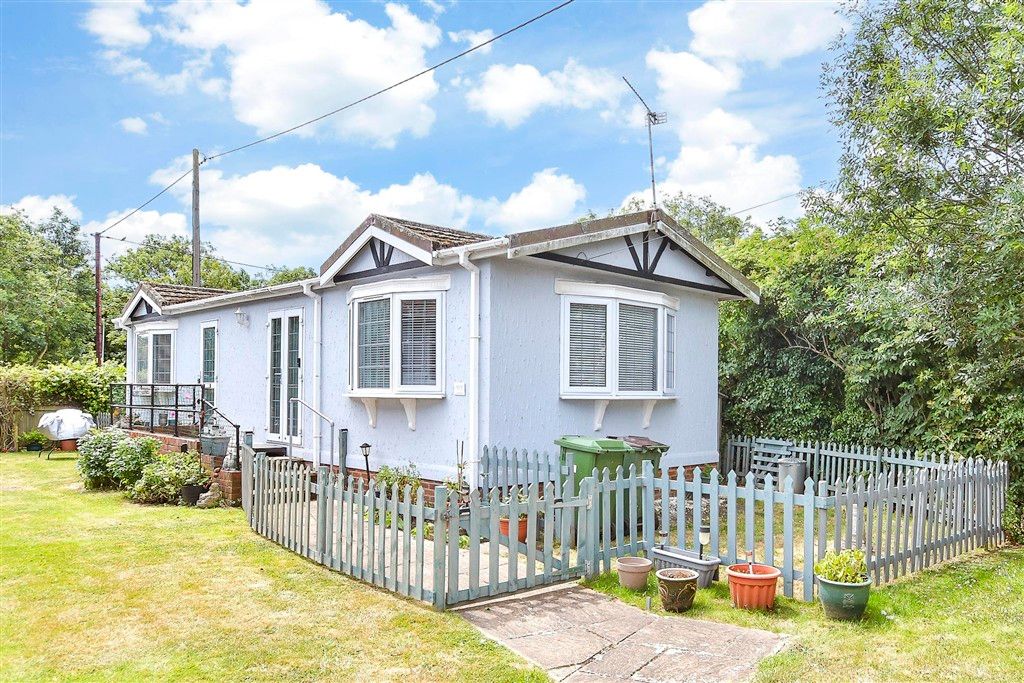 Property photo 2 of 10 External (Web)