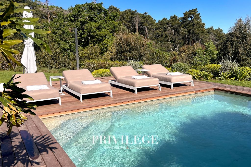 Property photo 3 of 33